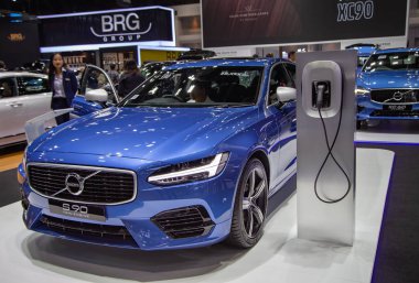 Nonthaburi, Tayland - 4 Aralık 2018: Müşteri test Volvo S 90 Motor Expo 2018