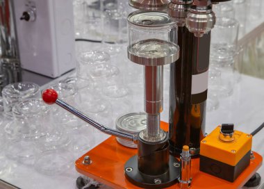 Yüzük çekme olabilir mühürleme makinesi