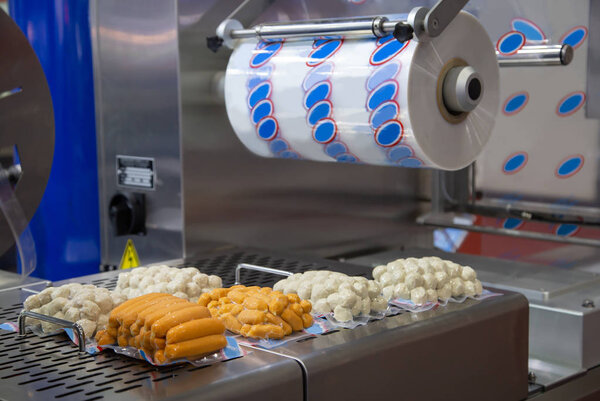 Машина для упаковки продуктов
