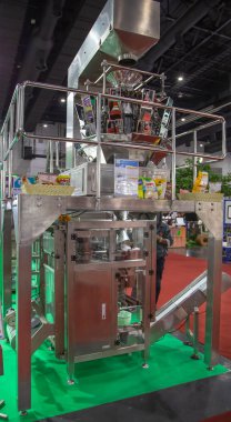 Dikey Multihead tartı paketleme makinesi