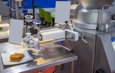 Sucuk Doldurma Makinası