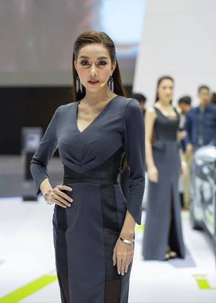 Unidentified female presenter at car booth in Motor Show 2019 — Stock Photo, Image