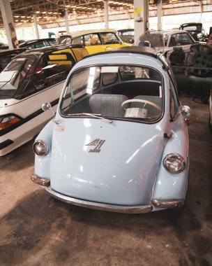 Klasik Heinkel Truva Köpük Arabası