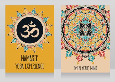 iki kart ile om sembolü ve etnik mandalalar,-ebilmek var olmak kullanılmış için yoga stüdyosu, vektör çizim