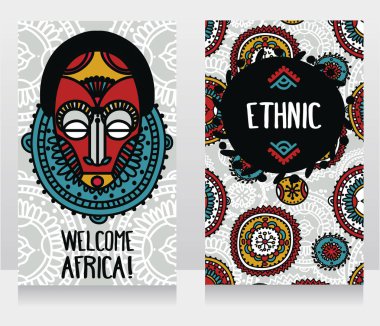 geleneksel Afrika maskesi ve etnik süs ile iki afiş, turistik afiş, vektör illüstrasyon olarak kullanılabilir