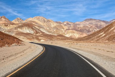 Ölüm Vadisi Milli Parkı Abd'de Sanatçının Sürücüsü