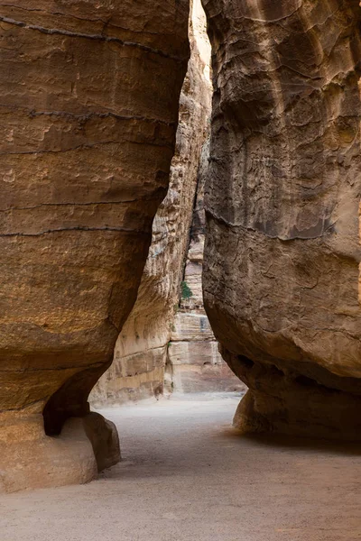 Siq Ένα Φαράγγι Ψαμμίτη Στην Πέτρα Ιορδανία Στο Δρόμο Προς — Φωτογραφία Αρχείου