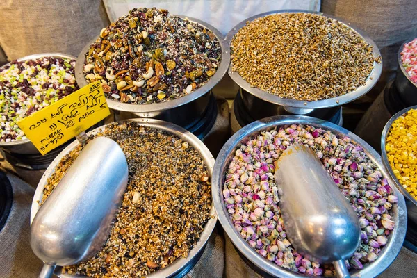 Mercado Árabe Jerusalém Com Diferentes Produtos Frutas Secas Sementes Oleaginosas — Fotografia de Stock