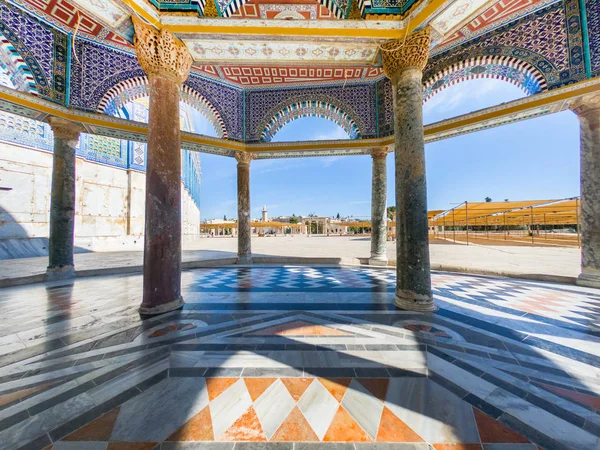 Mimari Detaylar Renkli Seramik Mozaik Karolar Dome Kaya Temple Mount — Stok fotoğraf