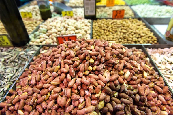 Diferentes Tipos Amendoins Nozes Amêndoas Nozes Mercado Mahane Yehuda Jerusalém — Fotografia de Stock