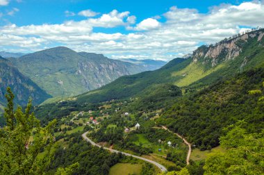 Tara Kanyon, Karadağ, ikinci büyük Kanyon, ABD sonra dünyanın en derin kanyon. 