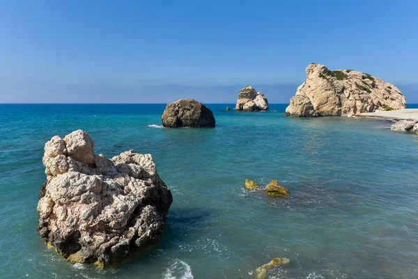 Камни Море Маленькие Скалистые Острова Воде — стоковое фото