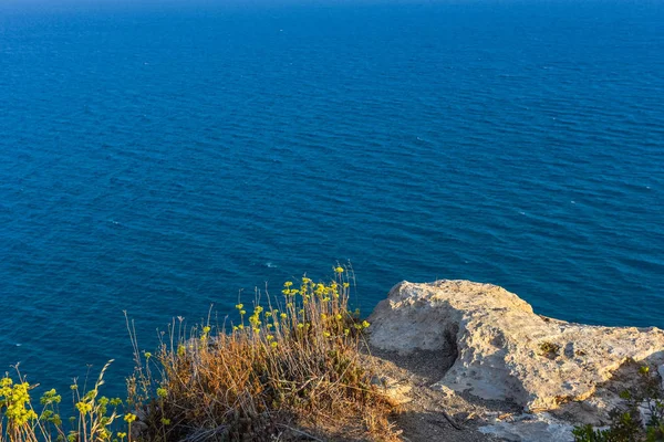 Idyllische Zeezicht Abstracte Blauwe Achtergrond Van Water — Stockfoto