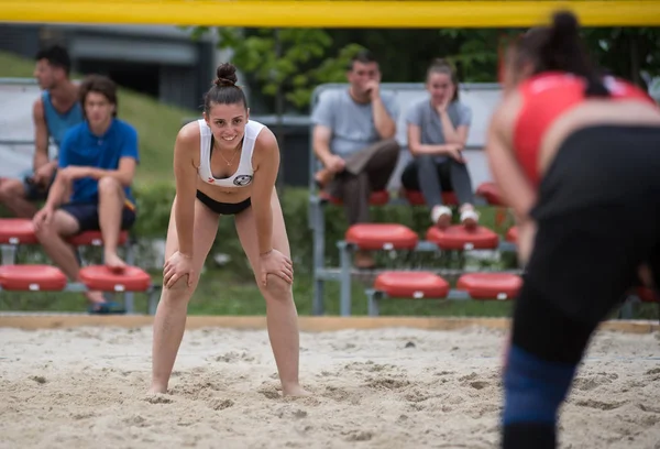 Cluj Roumanie Juin 2018 Fille Bikini Jouant Beach Volley Pendant — Photo