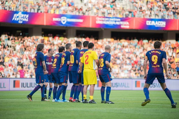 Cluj, Romanya - 16 Haziran 2018: Romanya futbol altın bir dostluk maçı Barcelona efsaneler karşı spor festivali sırasında takımında oynamaktadır