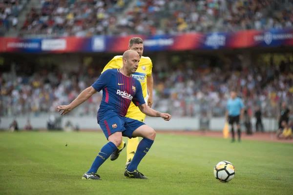 Cluj, Romanya - 16 Haziran 2018: Romanya futbol altın bir dostluk maçı Barcelona efsaneler karşı spor festivali sırasında takımında oynamaktadır