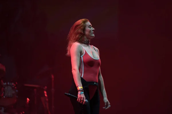 Bontida Rumania Julio 2018 Dúo Sueco Electropop Icona Pop Realiza — Foto de Stock