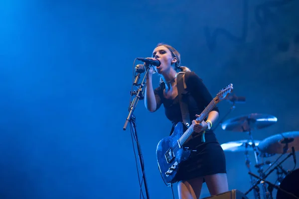 Bontida Rumänien Juli 2018 Brittiska Indiepop Bandet Wolf Alice Uppträder — Stockfoto