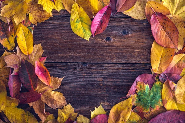 Heart Shaped Arrangement Autumn Leaves Wooden Background Space Text — Stock Photo, Image