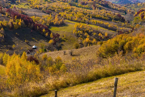 Apuseni Dağlarda Renkli Sonbahar Peyzaj Transilvanya Romanya — Stok fotoğraf