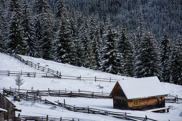 Idyllic Winter Wonderland Mountain Scenery Mountain Chalet Lodge — Stock Photo, Image