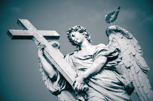 Socha Anděla Křížem Ponte Sant Angelo Řím Itálie Tónovaný Obrázek — Stock fotografie