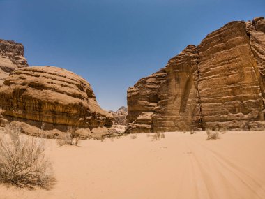 Jordan, Orta Doğu Wadi Rum çölde geniş açı çekim