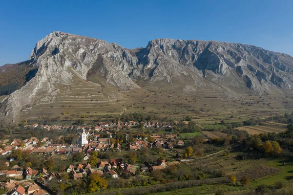 Hava Dron Görünümü Piatra Secuiului Szekelyko Dağı Rimetea Torocko Köyü — Stok fotoğraf