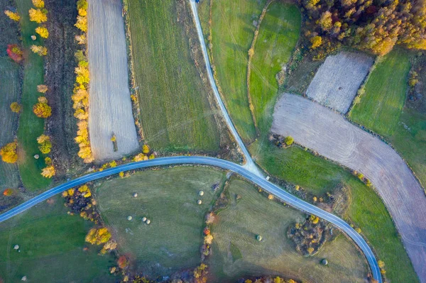 Luchtfoto Van Een Platteland Dorp Weg Drone Schot Van Agrarische — Stockfoto