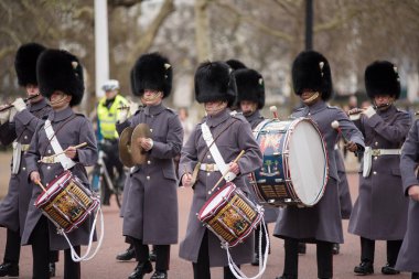 Guard parade, Londra değiştirme