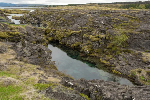 Fisura de Silfra en el Parque Nacional Thingvellir, Islandia — Foto de Stock