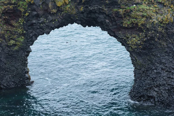 Arnarstapi basalt rock arch formation, Iceland — Stock Photo, Image