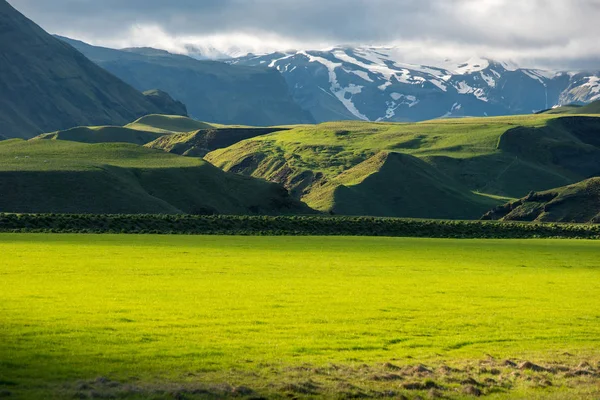 Harika İzlanda manzara ve doğa — Stok fotoğraf