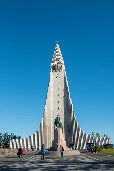 Hallgrimskirkja Lutheran kilisesi Reykjavik, İzlanda — Stok fotoğraf