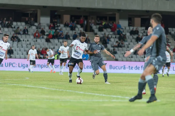 Jugadores de fútbol en acción — Foto de Stock