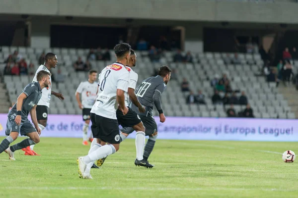 Jugadores de fútbol en acción — Foto de Stock