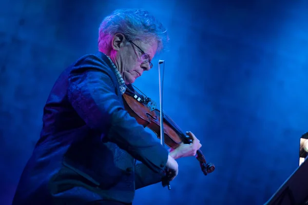 String quartet performing a symphonic concert — Stock Photo, Image