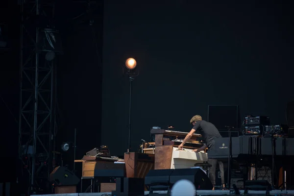Nils Frahm suonare al pianoforte — Foto Stock