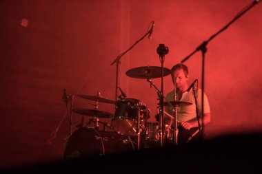 Alternatif canlı rock konseri