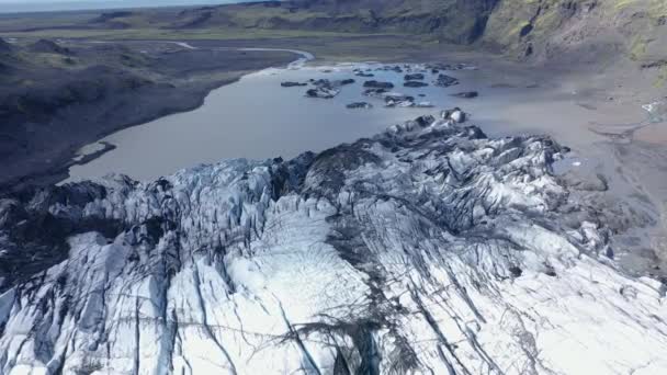 空中4K无人驾驶高角镜融化的Solheimajokull冰川在冰岛 气候变化 冰川融化 全球变暖概念 — 图库视频影像