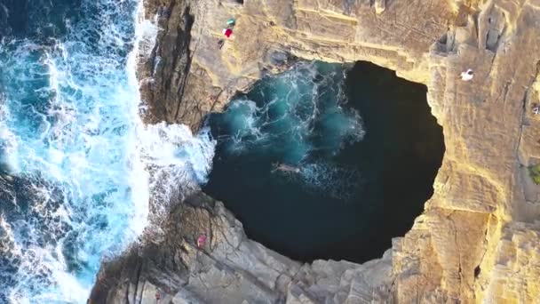 Boven Luchtfoto Van Giola Lagune Natuurlijk Zwembad Aan Zee Het — Stockvideo