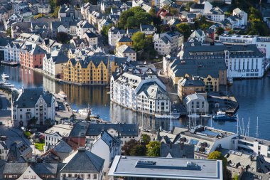 Şehir Merkezi Alesund mount Aksla, daha fazla og üstüne Fjellstua açısından Romsdal, Norveç