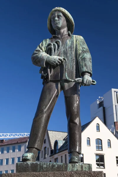 Fisher Boy Monument Alesund Noruega — Fotografia de Stock