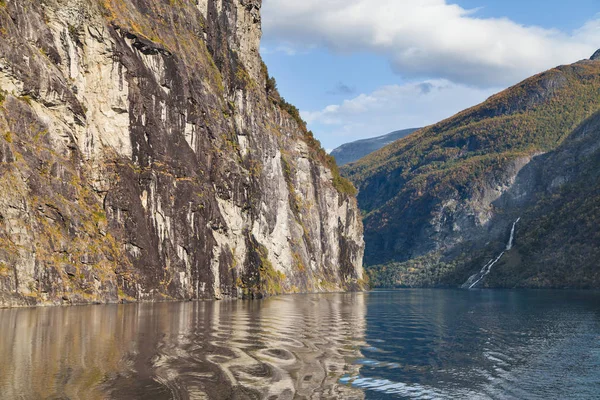 Geirangerfjord Friaren Waterfall More Romsdal Noruega — Fotografia de Stock
