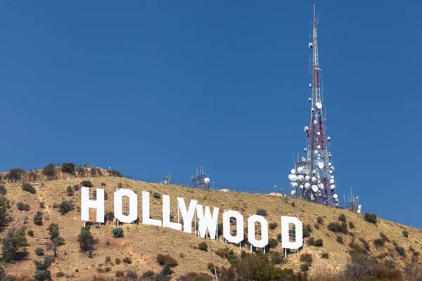 El cartel de Hollywood en Mount Lee — Foto de Stock