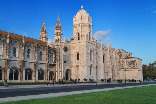 ポルトガルのリスボン 2019年12月22日 リスボン ポルトガルのベレンにあるジェロニモス修道院 — ストック写真