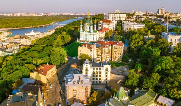 Hava Dron Görünümü Saint Andrew Kilisesi Andreevska Street Yukarıdan Cityscape — Stok fotoğraf