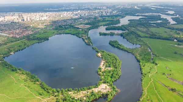 Aerial Drönarvy Kiev Stadsbilden Dnepr Och Dnjestr Floden Gröna Ovanifrån — Stockfoto