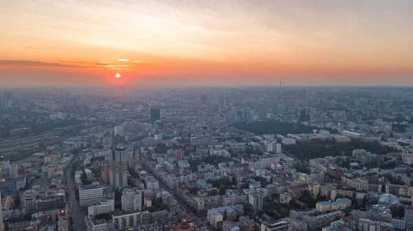 Luchtfoto Bovenaanzicht Van Skyline Van Stad Kiev Zonsondergang Kiev Center — Stockfoto