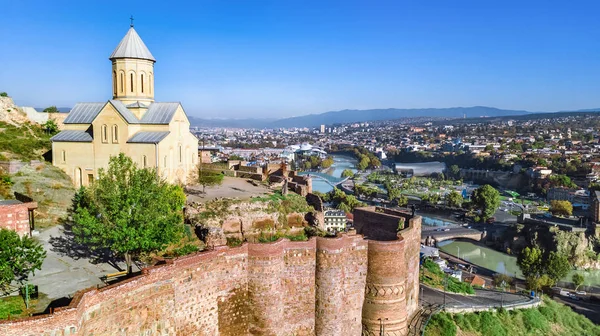 Tbilisi Skyline Drone Aereo Vista Dall Alto Fortezza Narikala Città — Foto Stock